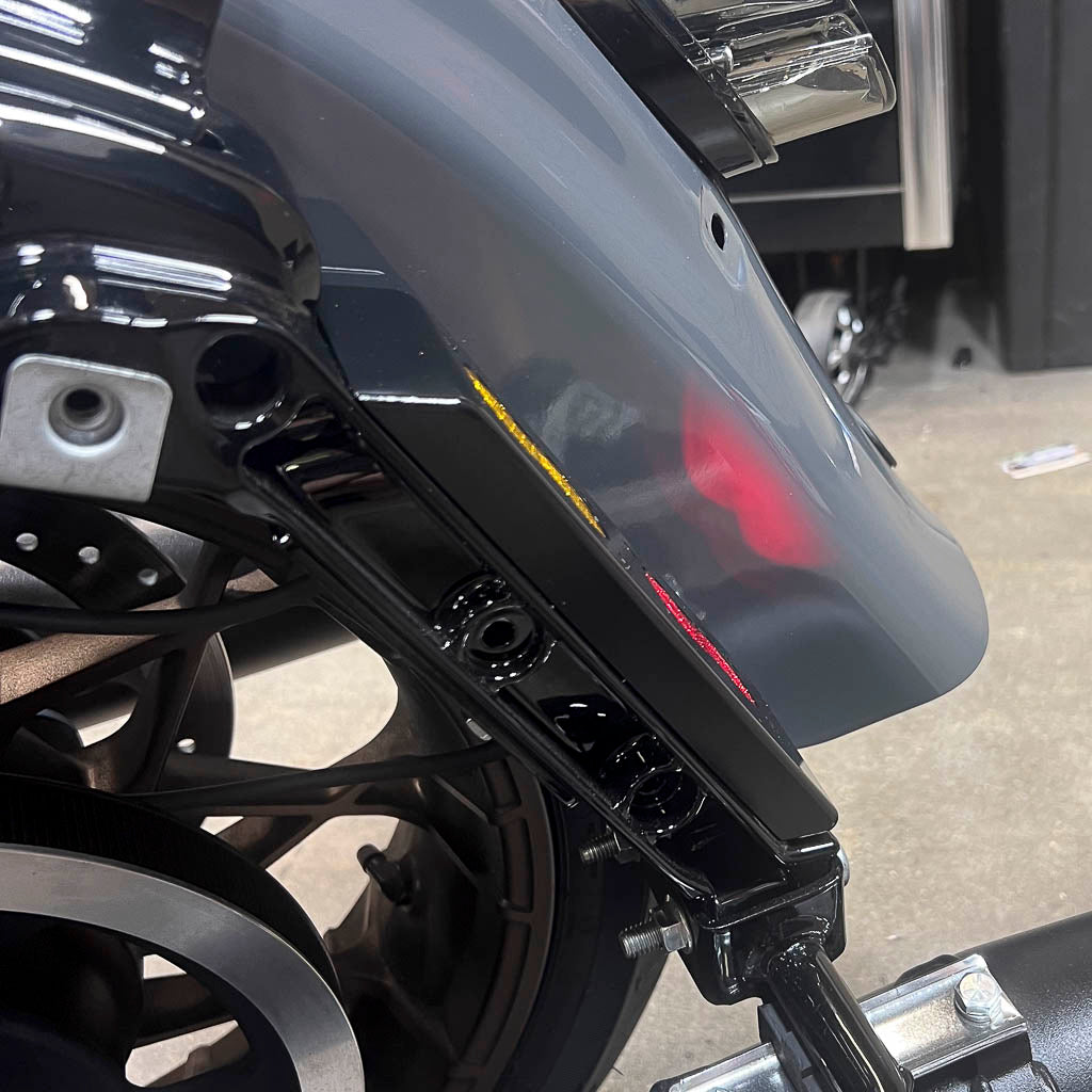 Cali Raised Moto 14+ Touring Dual S2 Stealth Tail Light Bracket Kit